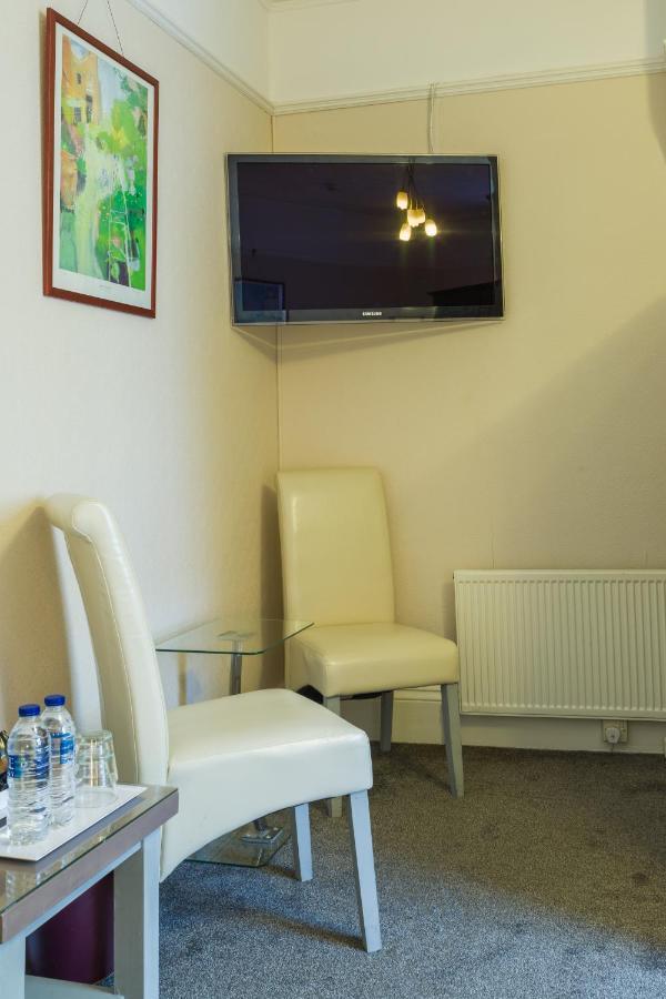 The Rosscourt Hotel (Adults Only) Gasthof