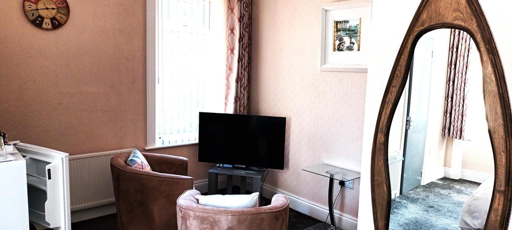 The Rosscourt Hotel (Adults Only) Gasthof