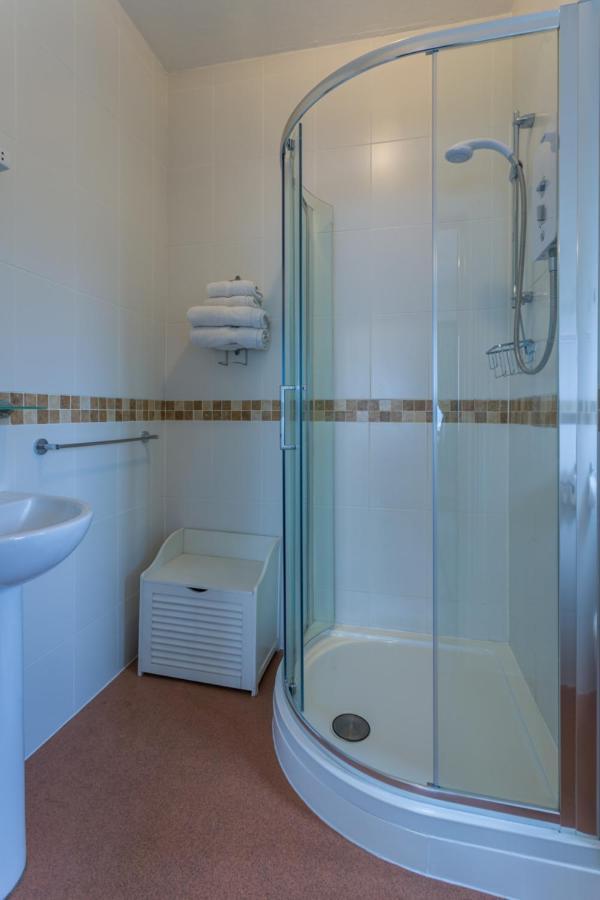 Relax At Rosscourt Guest House-Free On Site Parking (Adults Only) Maison d'hôtes Bornemouth