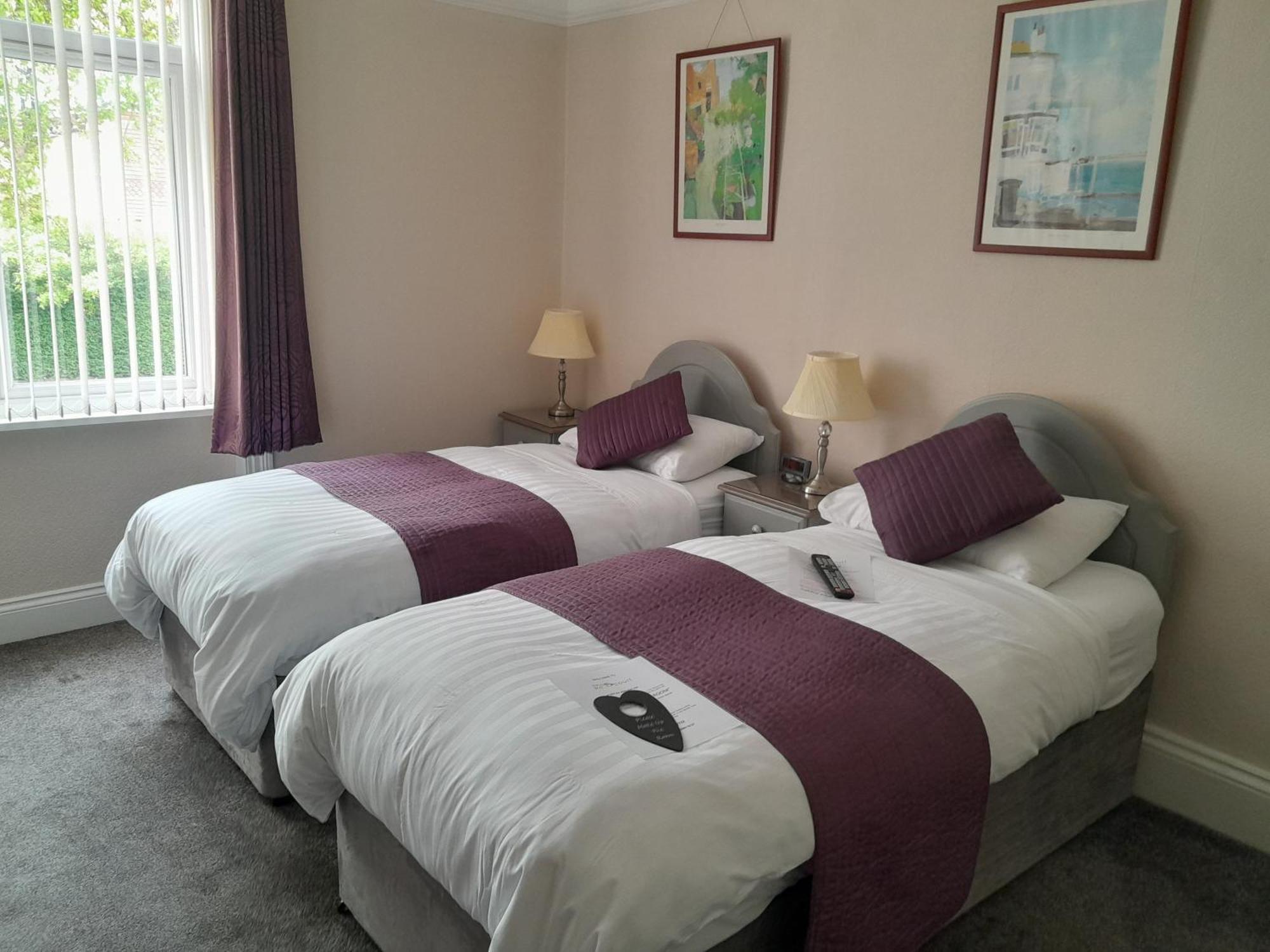 Maison d'hôtes Relax At Rosscourt Guest House-Free On Site Parking (Adults Only)