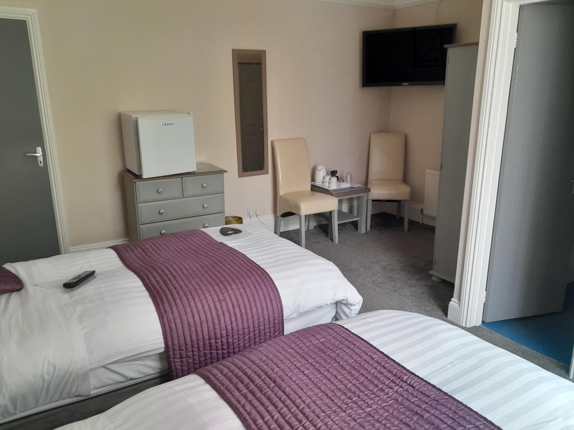 Guest house Relax At Rosscourt Guest House-Free On Site Parking (Adults Only)