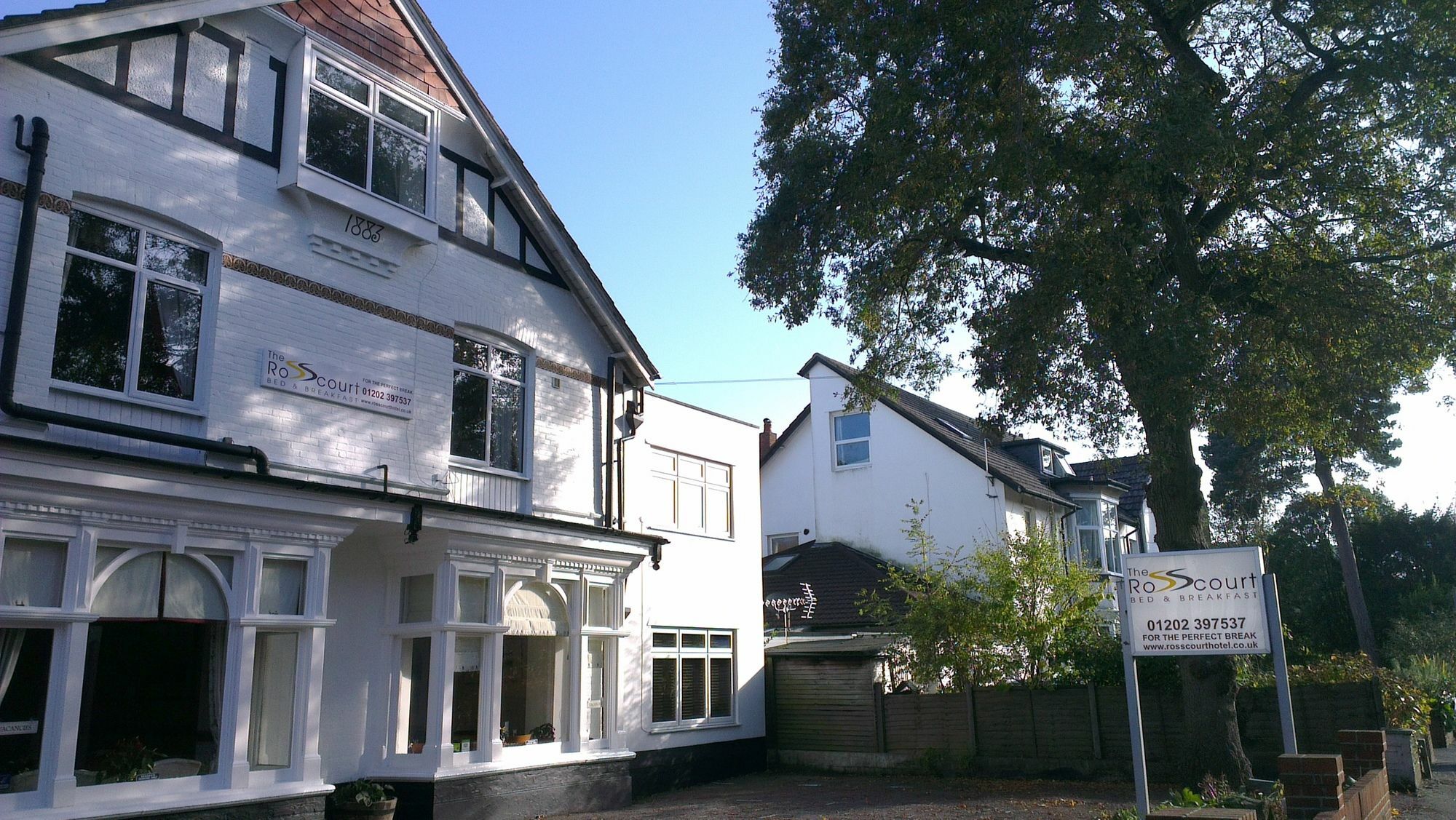 Relax At Rosscourt Guest House-Free On Site Parking (Adults Only) Maison d'hôtes Bornemouth